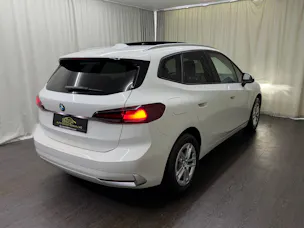 BMW 218d Active Tourer DKG