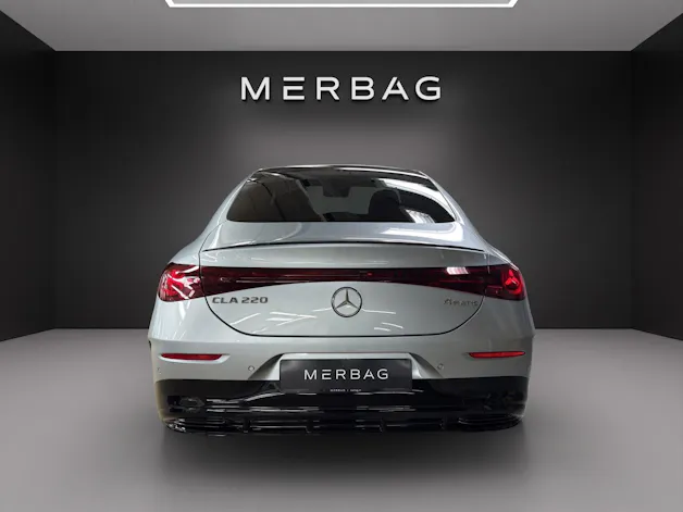 Mercedes-Benz CLA 220 8G-DCT 4Matic