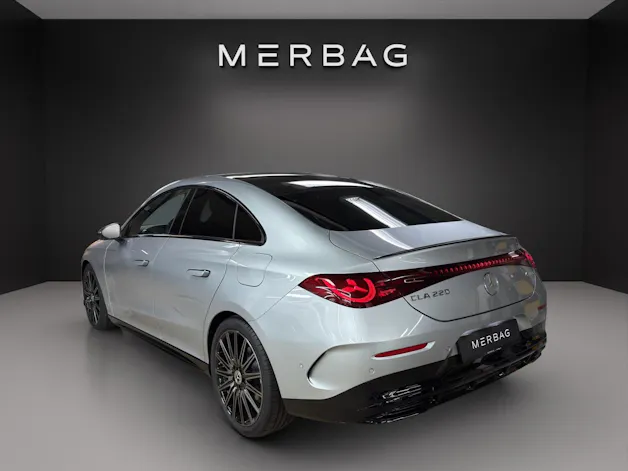 Mercedes-Benz CLA 220 8G-DCT 4Matic