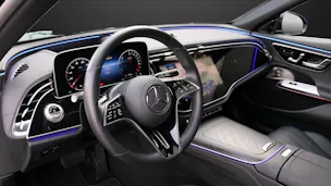Mercedes-Benz E 300 e 4Matic 9G-Tronic