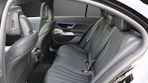 Mercedes-Benz E 300 e 4Matic 9G-Tronic
