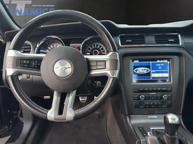Ford MUSTANG GT COUPE California Special