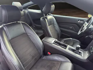 Ford MUSTANG GT COUPE California Special