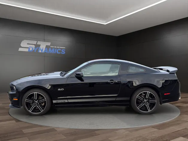 Ford MUSTANG GT COUPE California Special