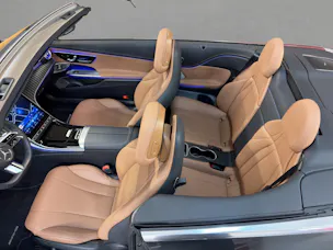 Mercedes-Benz CLE 200 4M - Cabrio - AMG / DISTRONIC / 360 Grad Kamera / Head-Up Display