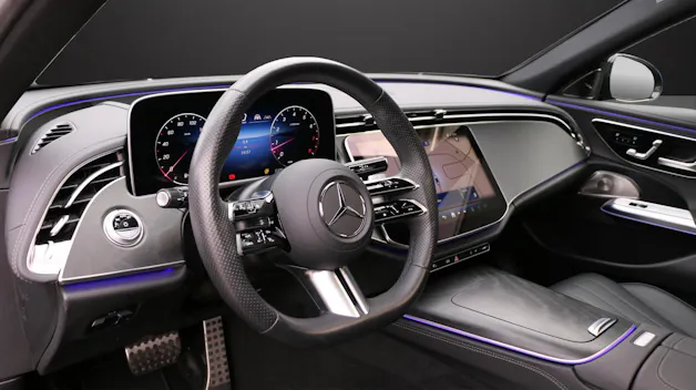 Mercedes-Benz E 200 4Matic T 9G-Tronic