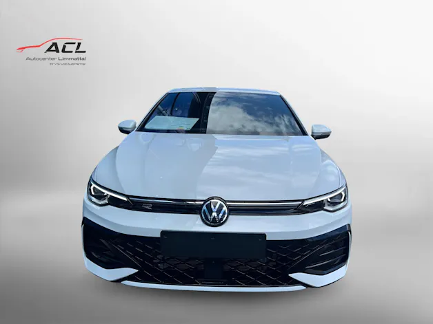 VW Golf R-Line 1.5eTSI 150PS DSG