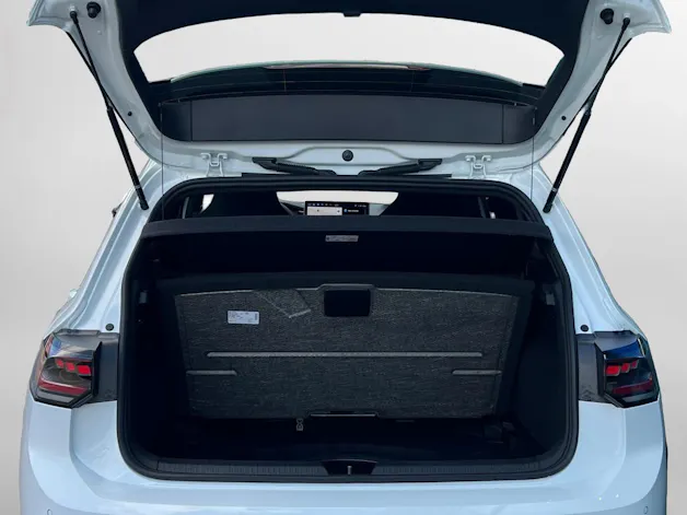 VW Golf R-Line 1.5eTSI 150PS DSG