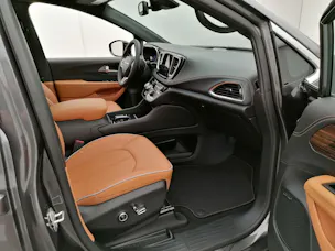 Chrysler Pacifica Pinnacle 3.6l Plug-In-Hybrid