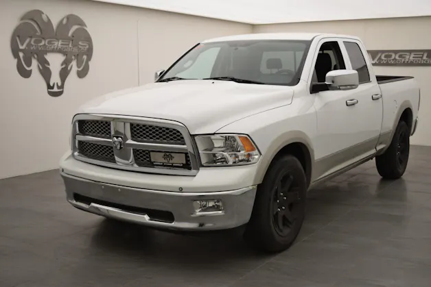 Dodge Ram 1500 5.7 Laramie Quad cab