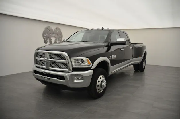 Dodge Ram 3500 6.7 TD Crew Cab Lar.