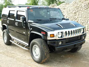 Hummer H2 6.0 V8