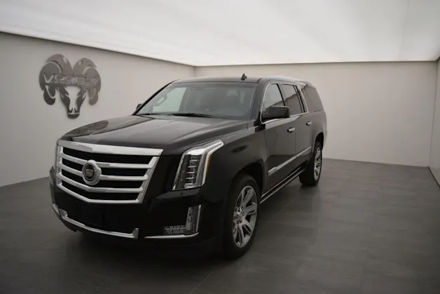 Cadillac Escalade 6.2 ESV Platinum