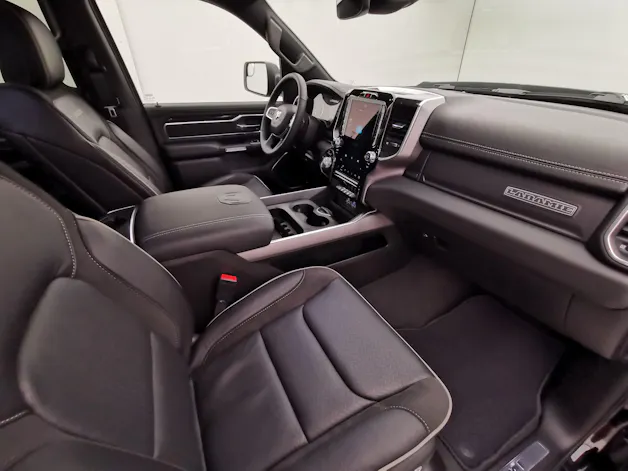Dodge Ram 1500 5.7 V8 Laramie Sport