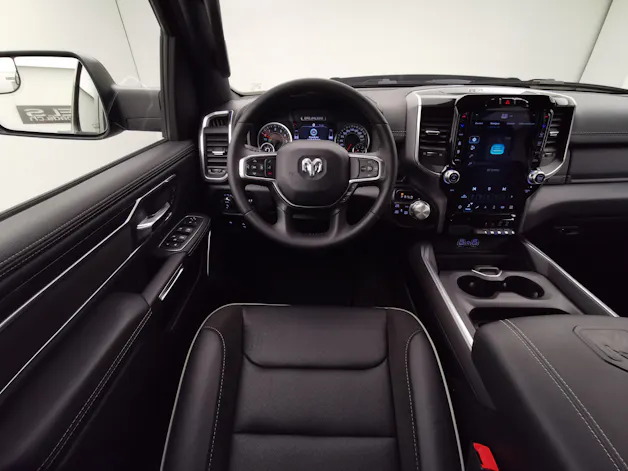Dodge Ram 1500 5.7 V8 Laramie Sport