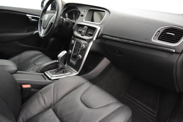 Volvo V40 T3 Summum