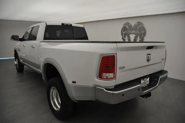 Dodge Ram 3500 6.7 TD Crew Cab Lar.