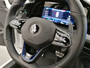 VW Golf Variant 2.0 TSI R DSG 4Motion