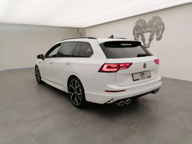 VW Golf Variant 2.0 TSI R DSG 4Motion