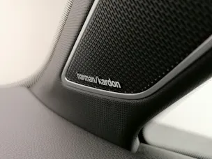 VW Golf Variant 2.0 TSI R DSG 4Motion