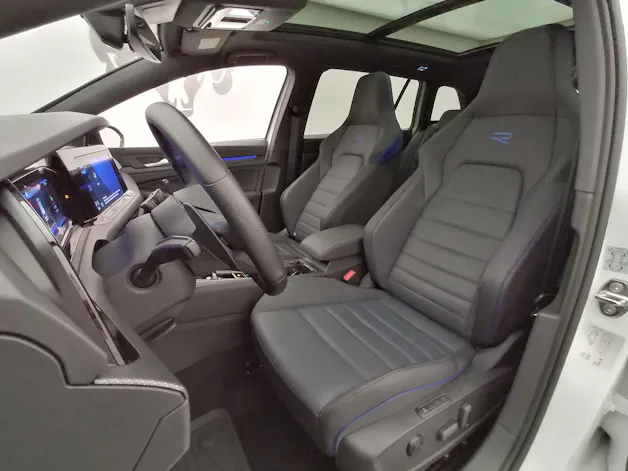 VW Golf Variant 2.0 TSI R DSG 4Motion