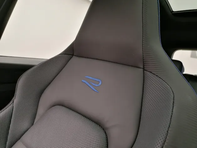 VW Golf Variant 2.0 TSI R DSG 4Motion