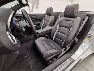 Chevrolet Camaro Convertible 6.2 V8