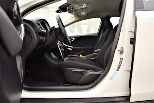 Volvo V40 Cross Country D2