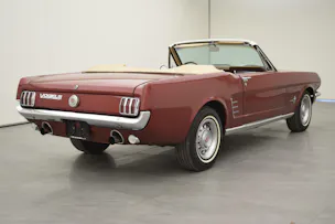 Ford Mustang GT Convertible V8 A-Code
