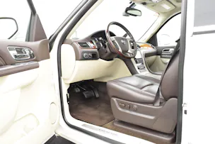 Cadillac Escalade 6.2 ESV Platinum Edition