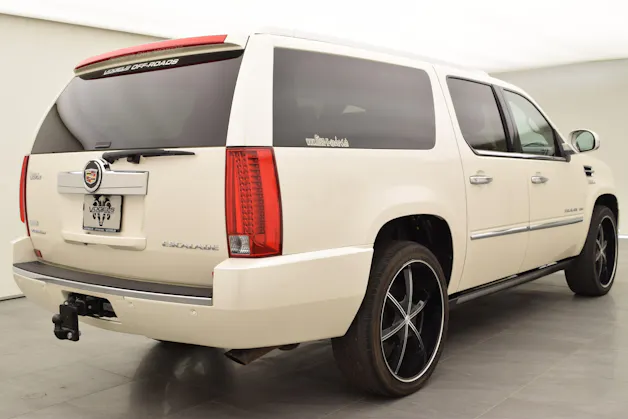 Cadillac Escalade 6.2 ESV Platinum Edition