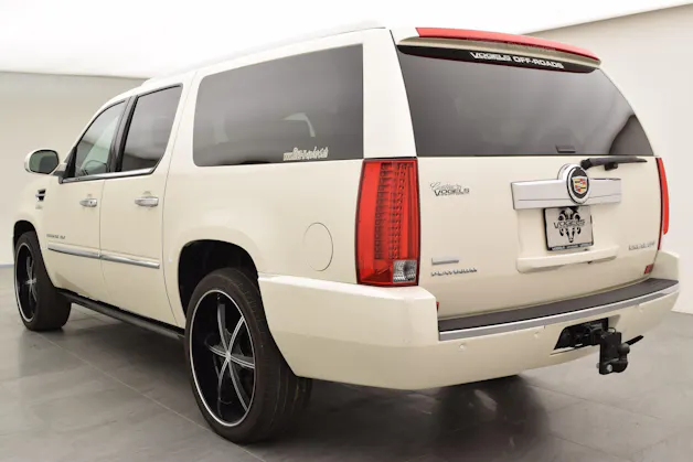 Cadillac Escalade 6.2 ESV Platinum Edition