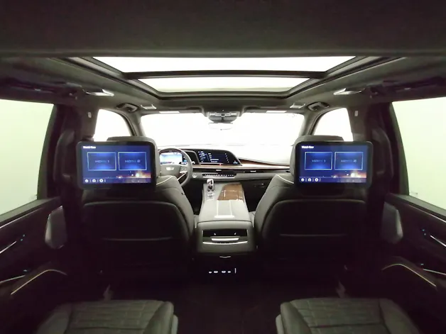 Cadillac Escalade 6.2 ESV Platinum Sport AWD