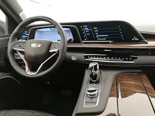 Cadillac Escalade 6.2 ESV Platinum Sport AWD