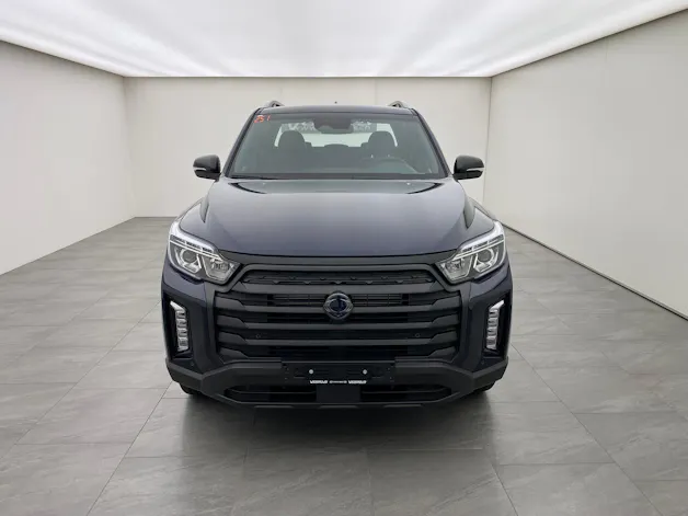 KGM -SsangYong Musso Grand Black Pack 2.2D 4WD