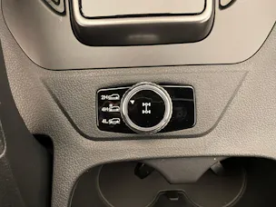 KGM -SsangYong Musso Grand Black Pack 2.2D 4WD