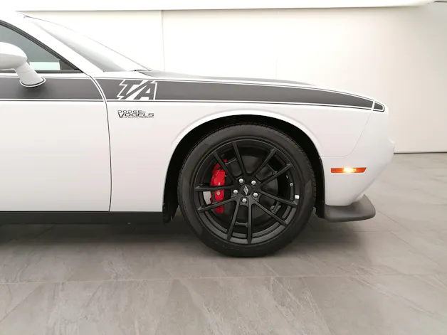 Dodge Challenger T/A 5.7