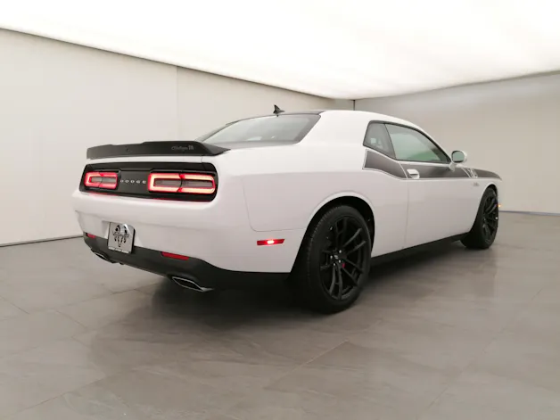 Dodge Challenger T/A 5.7