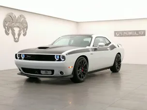 Dodge Challenger T/A 5.7