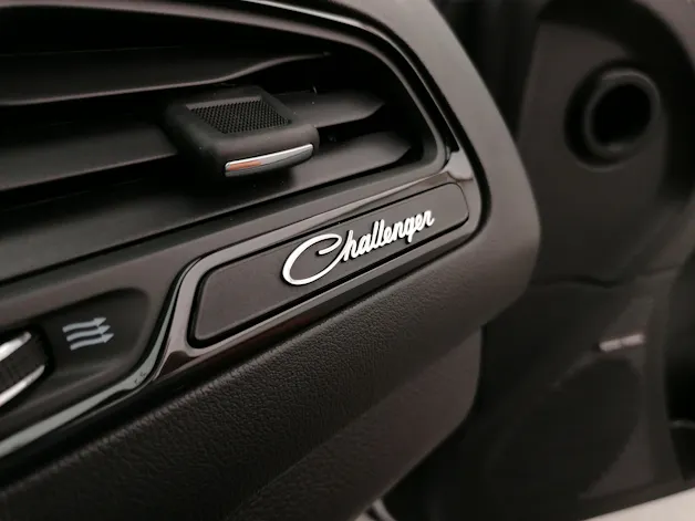 Dodge Challenger T/A 5.7