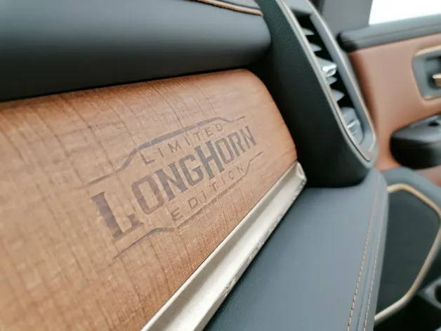 Dodge Ram 1500 5.7 V8 Longhorn eTorque Crew C