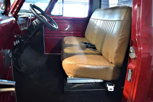 Ford F-Pickup F-100
