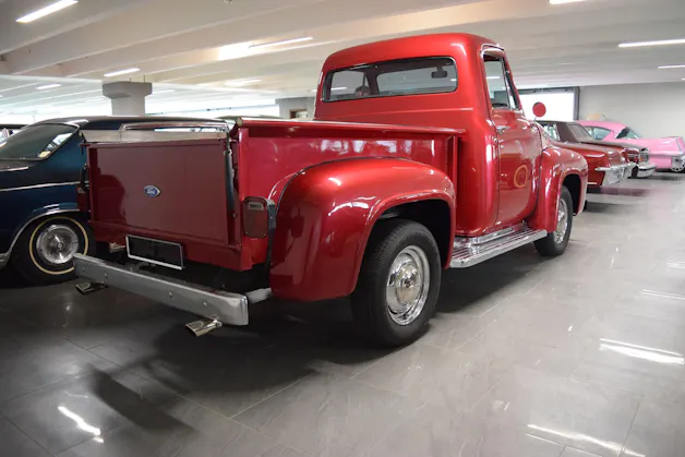 Ford F-Pickup F-100