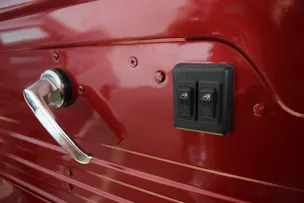 Ford F-Pickup F-100