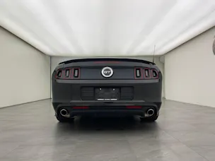 Ford Mustang Coupe 5.0 GT