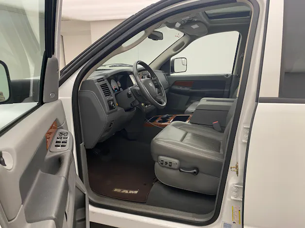 Dodge Ram 2500 6.7 TD Mega Cab