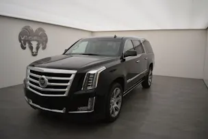Cadillac Escalade 6.2 ESV Premium