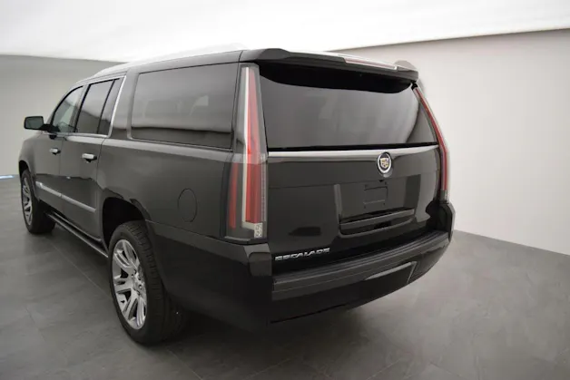 Cadillac Escalade 6.2 ESV Premium