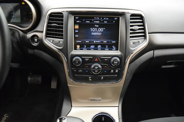 Jeep Grand Cherokee 3.0 CRD LAREDO