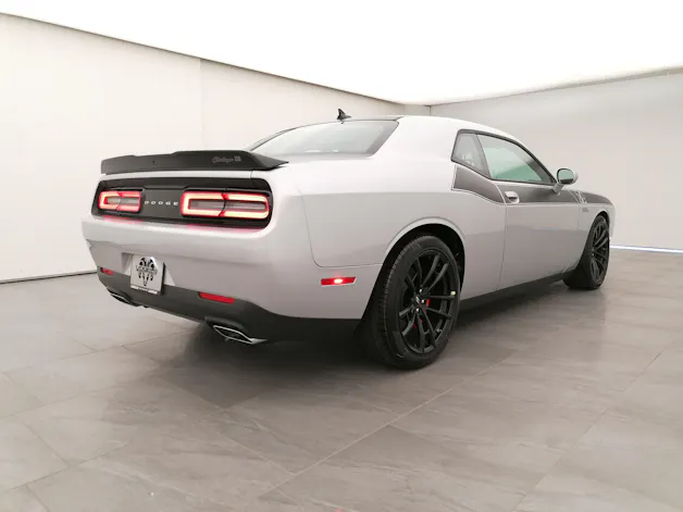 Dodge Challenger T/A 5.7